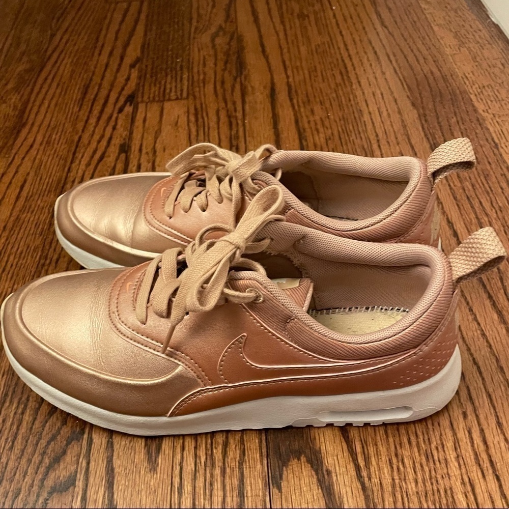 Rosegold Leather Nike’s​​​​​